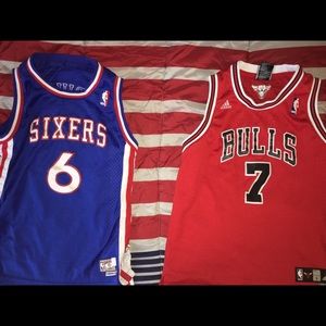 NBA Jerseys Size Small, Sixers and Bulls